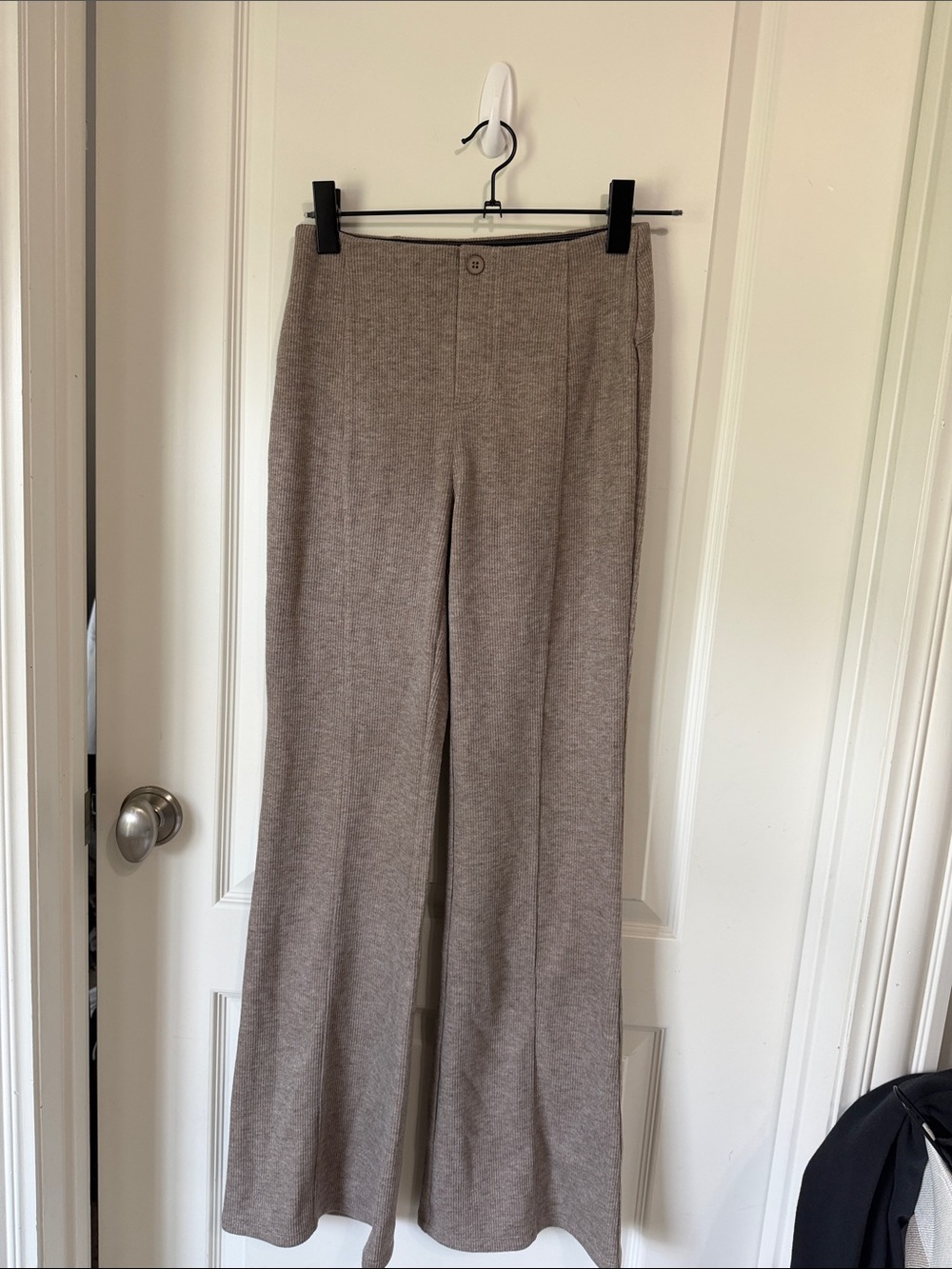 HALARA Taupe Wide-Leg Knit Pants